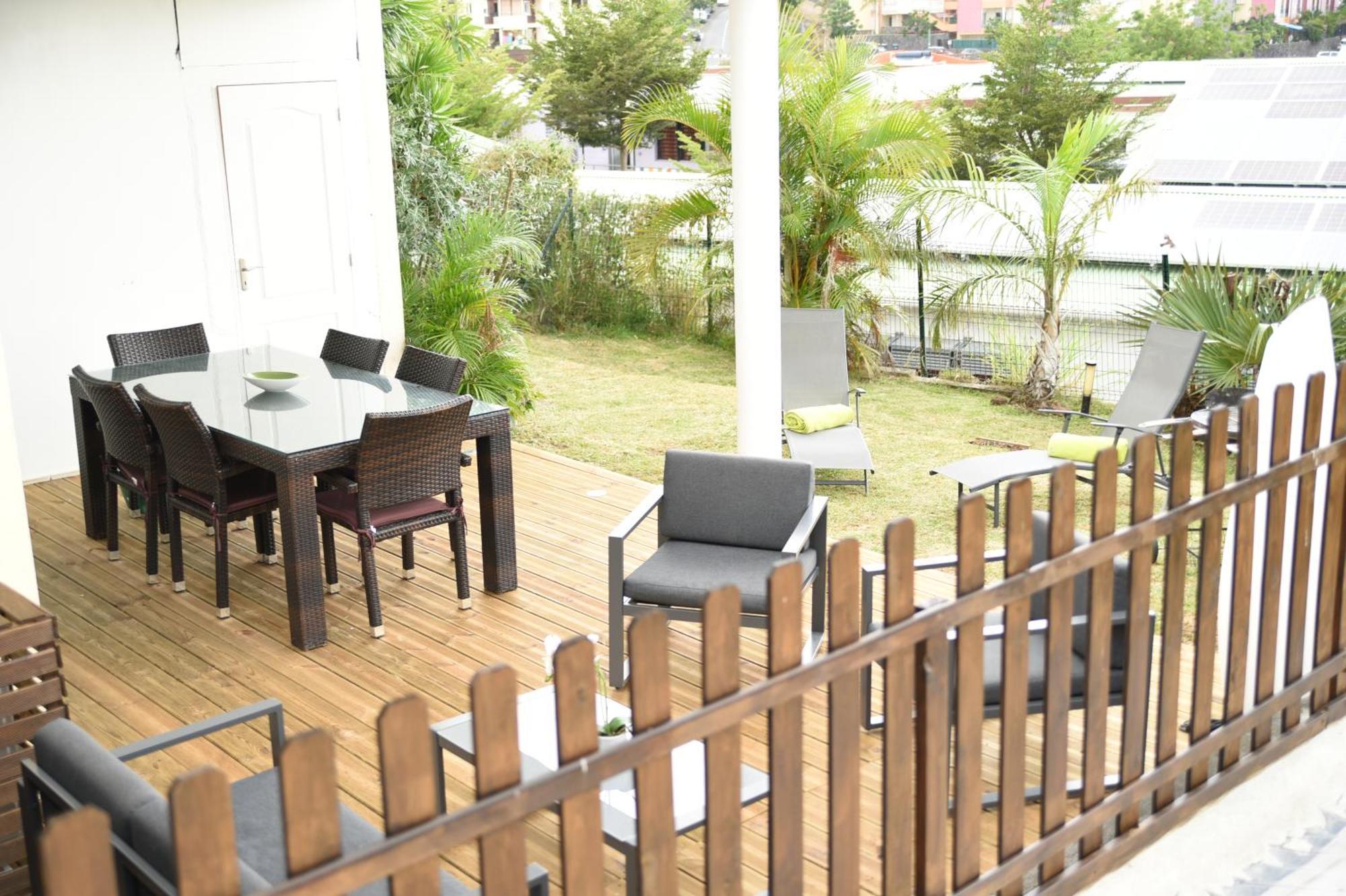 T2 avec jardin, piscine, vue mer à Saint-Gilles-les-Bains Exterior foto